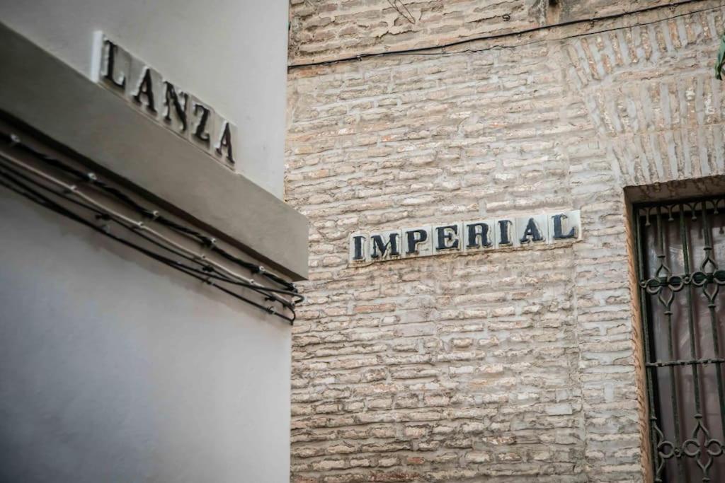 Apartament Imperial Center Seville New Management Since April Екстер'єр фото